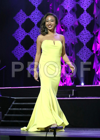 Elizabeth Trinh (Miss Redwood City/SMC 2017)