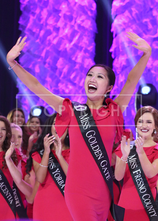 Top 16 - Chelsea Vuong (Miss Golden Gate 2018)