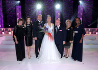 Isabella Mills with JUDGES